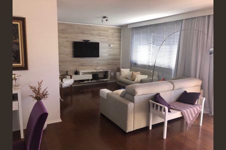 Apartamento à venda com 147m², 4 quartos e 3 vagas