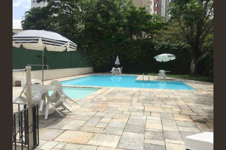Apartamento à venda com 147m², 4 quartos e 3 vagas