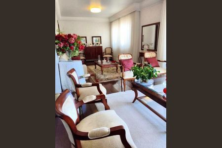 Apartamento à venda com 170m², 4 quartos e 3 vagas