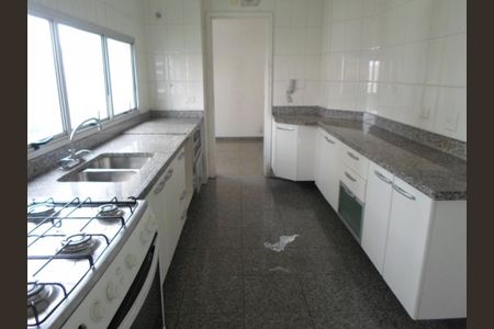 Apartamento à venda com 199m², 3 quartos e 3 vagas