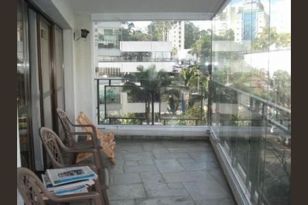 Apartamento à venda com 196m², 4 quartos e 3 vagas