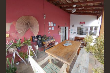 Apartamento à venda com 297m², 5 quartos e 4 vagas