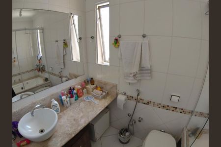 Apartamento à venda com 297m², 5 quartos e 4 vagas