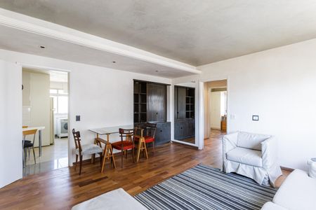 Sala de apartamento para alugar com 3 quartos, 95m² em Vila Olímpia, São Paulo