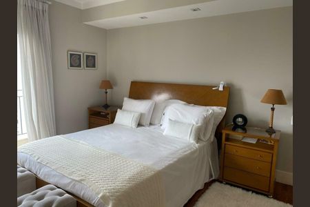 Apartamento à venda com 260m², 3 quartos e 4 vagas