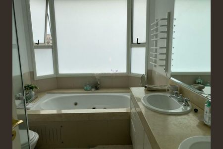 Apartamento à venda com 260m², 3 quartos e 4 vagas