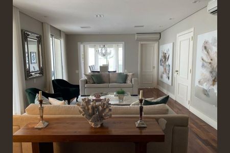 Apartamento à venda com 260m², 3 quartos e 4 vagas
