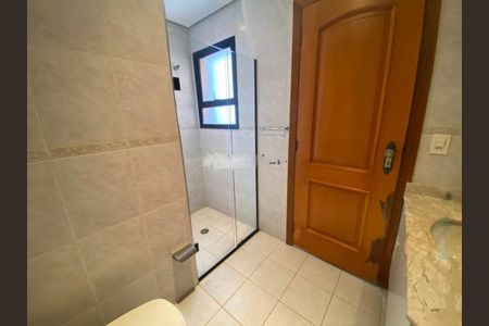 Apartamento para alugar com 250m², 3 quartos e 4 vagas