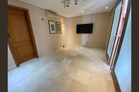 Apartamento para alugar com 250m², 3 quartos e 4 vagas