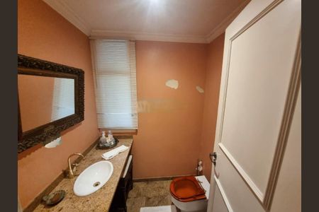 Apartamento à venda com 220m², 4 quartos e 4 vagas