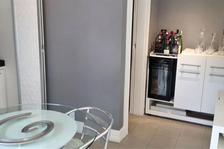 Apartamento para alugar com 296m², 4 quartos e 4 vagas