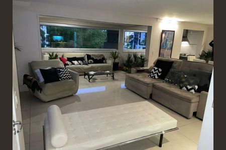 Apartamento à venda com 183m², 3 quartos e 3 vagas