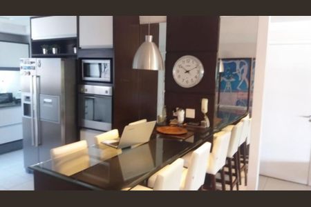Apartamento à venda com 183m², 3 quartos e 3 vagas