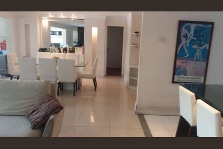 Apartamento à venda com 183m², 3 quartos e 3 vagas