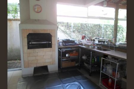 Casa à venda com 300m², 4 quartos e 4 vagas