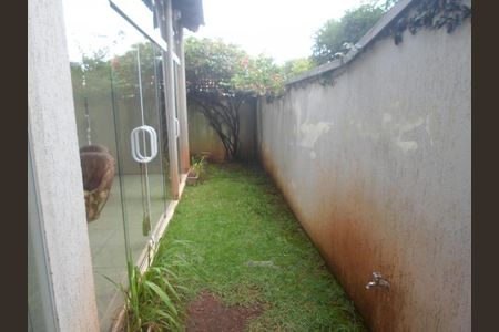 Casa à venda com 300m², 4 quartos e 4 vagas
