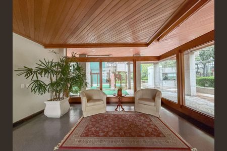 Apartamento à venda com 101m², 2 quartos e 2 vagas Apartamento à venda com 101m², 2 quartos e 2 vagasHall de entrada