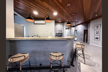 Apartamento à venda com 101m², 2 quartos e 2 vagas Apartamento à venda com 101m², 2 quartos e 2 vagasÁrea comum - Salão de festas