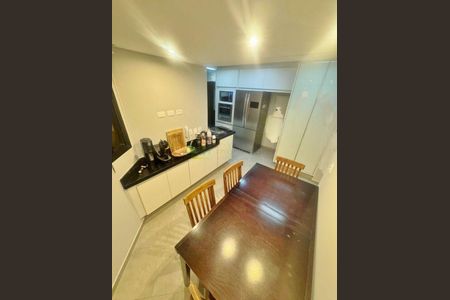 Apartamento à venda com 159m², 4 quartos e 4 vagas