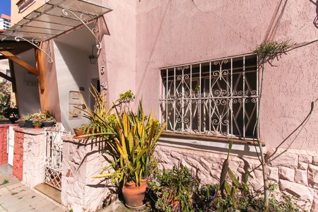 Casa de condomínio à venda com 105m², 2 quartos e 1 vaga Casa de condomínio à venda com 105m², 2 quartos e 1 vagaFachada