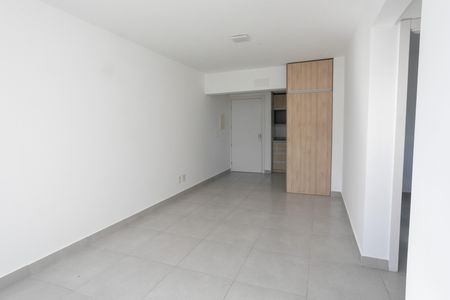 Apartamento à venda com 89m², 2 quartos e 1 vaga Apartamento à venda com 89m², 2 quartos e 1 vagaSala