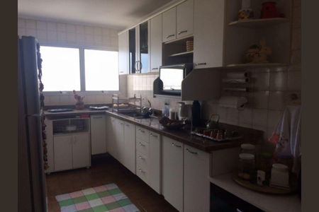 Apartamento à venda com 126m², 3 quartos e 2 vagas