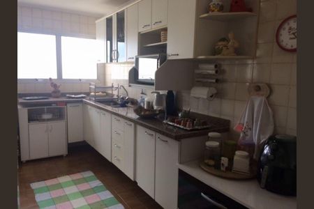 Apartamento à venda com 126m², 3 quartos e 2 vagas