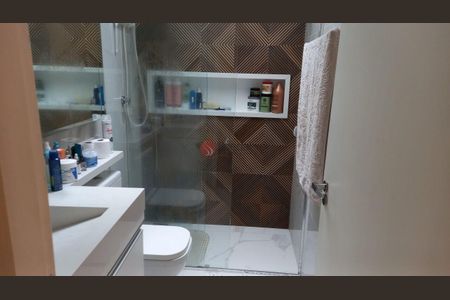 Casa à venda com 96m², 2 quartos e 1 vaga