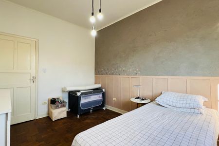 Casa à venda com 175m², 4 quartos e 2 vagas Casa à venda com 175m², 4 quartos e 2 vagasQuarto 1
