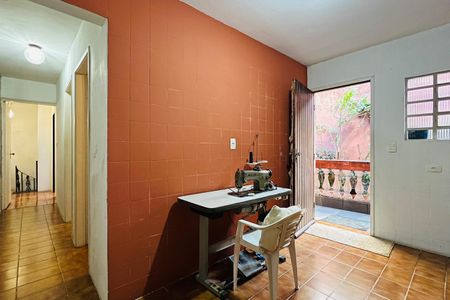 Casa à venda com 175m², 4 quartos e 2 vagas Casa à venda com 175m², 4 quartos e 2 vagasCorredor dos Dormitórios