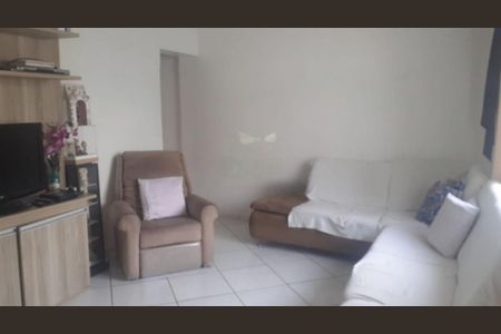 Casa à venda com 117m², 2 quartos e 3 vagas