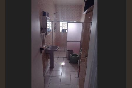 Casa à venda com 117m², 2 quartos e 3 vagas