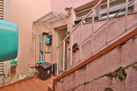 Casa à venda com 105m², 3 quartos e 1 vaga Casa à venda com 105m², 3 quartos e 1 vagaQuintal