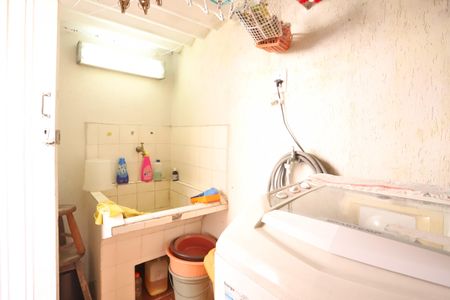 Casa à venda com 105m², 3 quartos e 1 vaga Casa à venda com 105m², 3 quartos e 1 vagaÁrea de Serviço