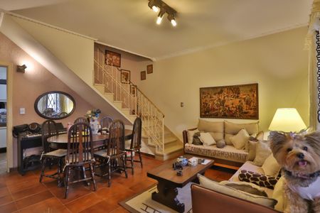 Casa à venda com 105m², 3 quartos e 1 vaga Casa à venda com 105m², 3 quartos e 1 vagaSala