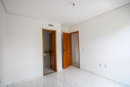 Casa à venda com 120m², 3 quartos e 3 vagas Casa à venda com 120m², 3 quartos e 3 vagasQuarto 3 - Suíte