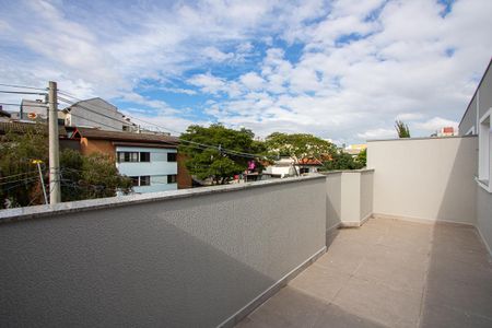 Casa à venda com 120m², 3 quartos e 3 vagas Casa à venda com 120m², 3 quartos e 3 vagasÁrea externa