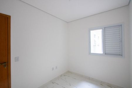 Casa à venda com 120m², 3 quartos e 3 vagas Casa à venda com 120m², 3 quartos e 3 vagasQuarto 2