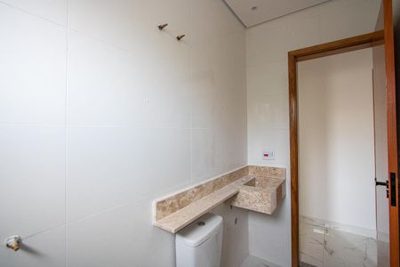 Casa à venda com 120m², 3 quartos e 3 vagas Casa à venda com 120m², 3 quartos e 3 vagasBanheiro social