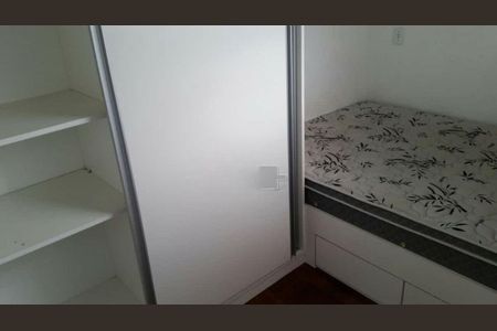 Apartamento à venda com 82m², 3 quartos e 1 vaga