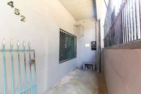 Casa à venda com 60m², 2 quartos e sem vagaQuintal