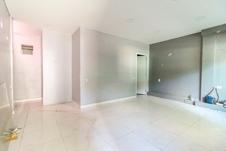 Casa à venda com 60m², 2 quartos e sem vagaSala/Cozinha