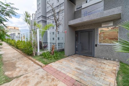 Apartamento para alugar com 45m², 2 quartos e 1 vagaFachada