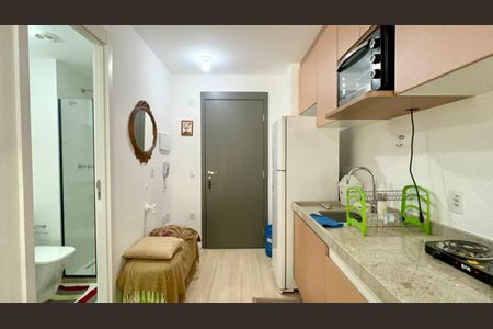 Studio à venda com 28m², 1 quarto e 1 vaga Studio à venda com 28m², 1 quarto e 1 vagaCozinha