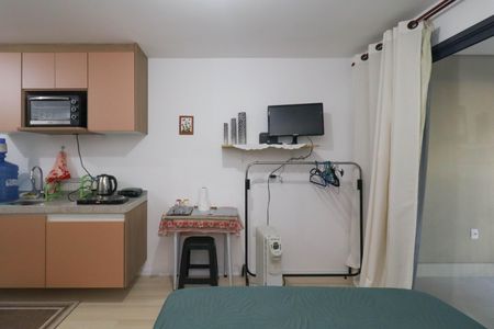Apartamento à venda com 28m², 1 quarto e sem vagaSala/Quarto