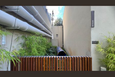 Studio à venda com 28m², 1 quarto e 1 vaga Studio à venda com 28m², 1 quarto e 1 vagaPetplace
