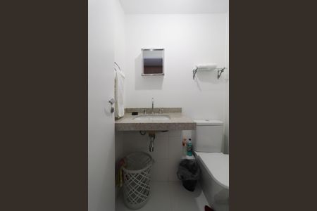 Apartamento à venda com 28m², 1 quarto e sem vagaBanheiro