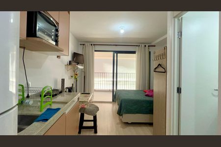 Studio à venda com 28m², 1 quarto e 1 vaga Studio à venda com 28m², 1 quarto e 1 vagaCozinha