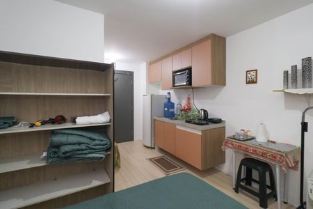 Apartamento à venda com 28m², 1 quarto e sem vagaSala/Quarto