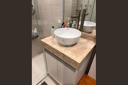 Apartamento à venda com 65m², 2 quartos e 2 vagas